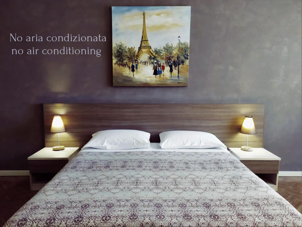 B&B Cameracaffe Centro อาเรซโซ ภายนอก รูปภาพ