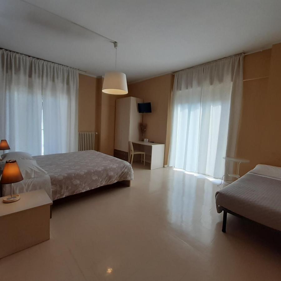 B&B Cameracaffe Centro อาเรซโซ ภายนอก รูปภาพ