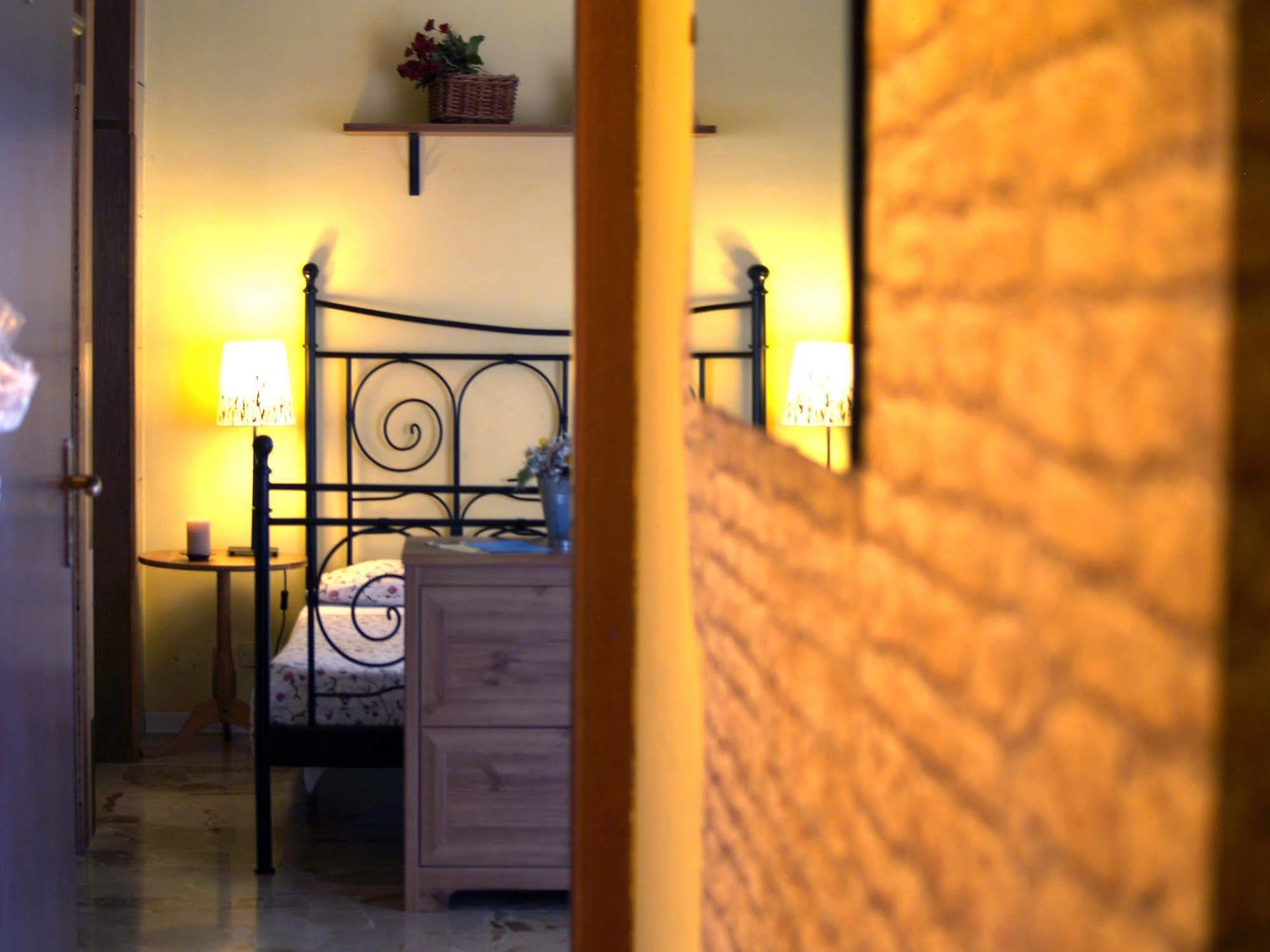 B&B Cameracaffe Centro อาเรซโซ ภายนอก รูปภาพ