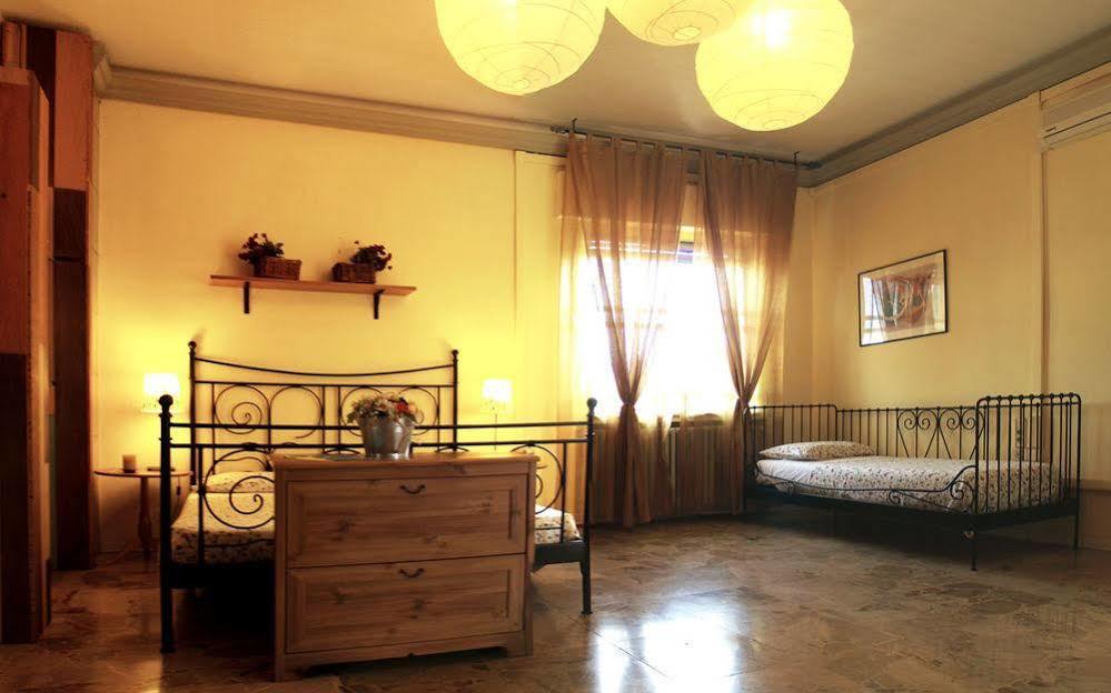 B&B Cameracaffe Centro อาเรซโซ ภายนอก รูปภาพ
